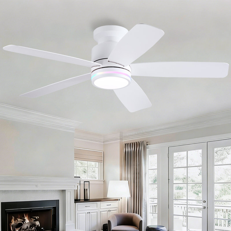 Ventilateur de plafond encastré avec lumières DEL et télécommande, 46 po de largeur, Blanc mat