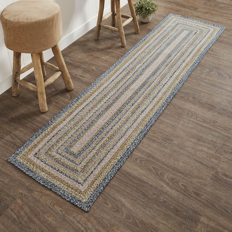 Geometric Indoor Rug, Runner 2' x 8'