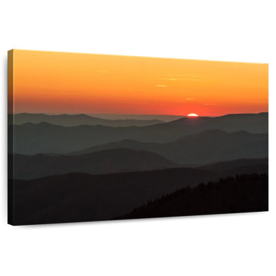 Lever de soleil Alvord Smoky Mountains