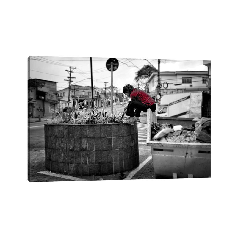 Street Photo - Wrapped Canvas Print, 101.6 cm H x 66.04 cm W