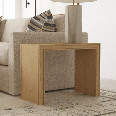 Southampton 29" End Table