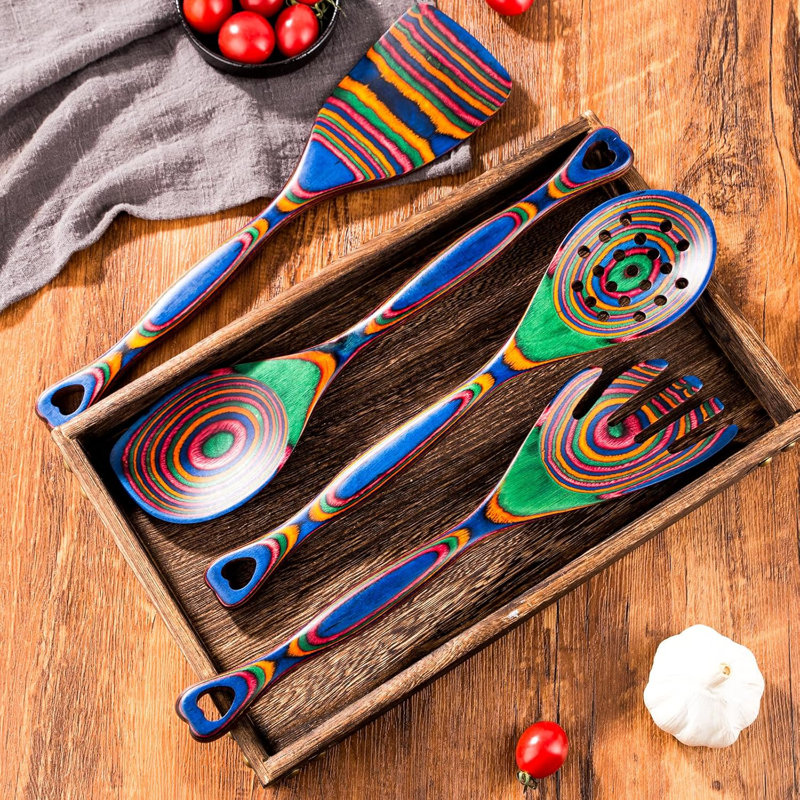 Ensemble d'ustensiles en bois de 7 pièces pour la cuisson - Cuillères non résistantes aux égratignures avec trous de suspension pour un rangement facile