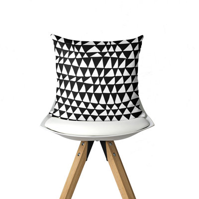 Housse de coussin d'intérieur Norma noir et blanc d'inspiration scandinave minimaliste Mid-Century.