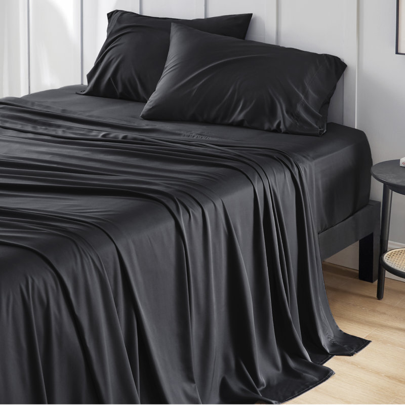 Ensemble de draps en rayonne de bambou Essential Collection, Noir, Ensemble de draps pour très grand lit avec 2 taie