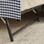 Lit de jour convertible 3 en 1, revêtu de tissu vichy, avec lit gigogne et poches de rangement latérales, idéal pour de multiples configurations de pièces et les petits espaces.-1008781620