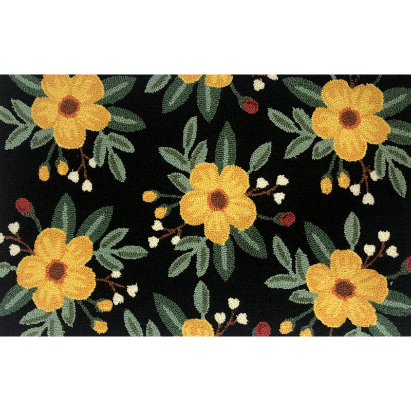 Roselie Looped / Hooked Indoor / Outdoor Rug, Rectangle 2' x 3'