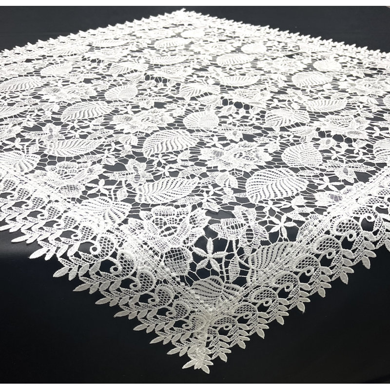 Nappe carrée en polyester floral, Blanc