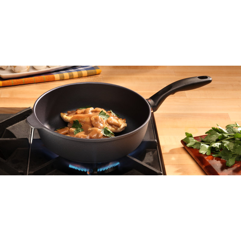 3.8-qt. Saute Pan
