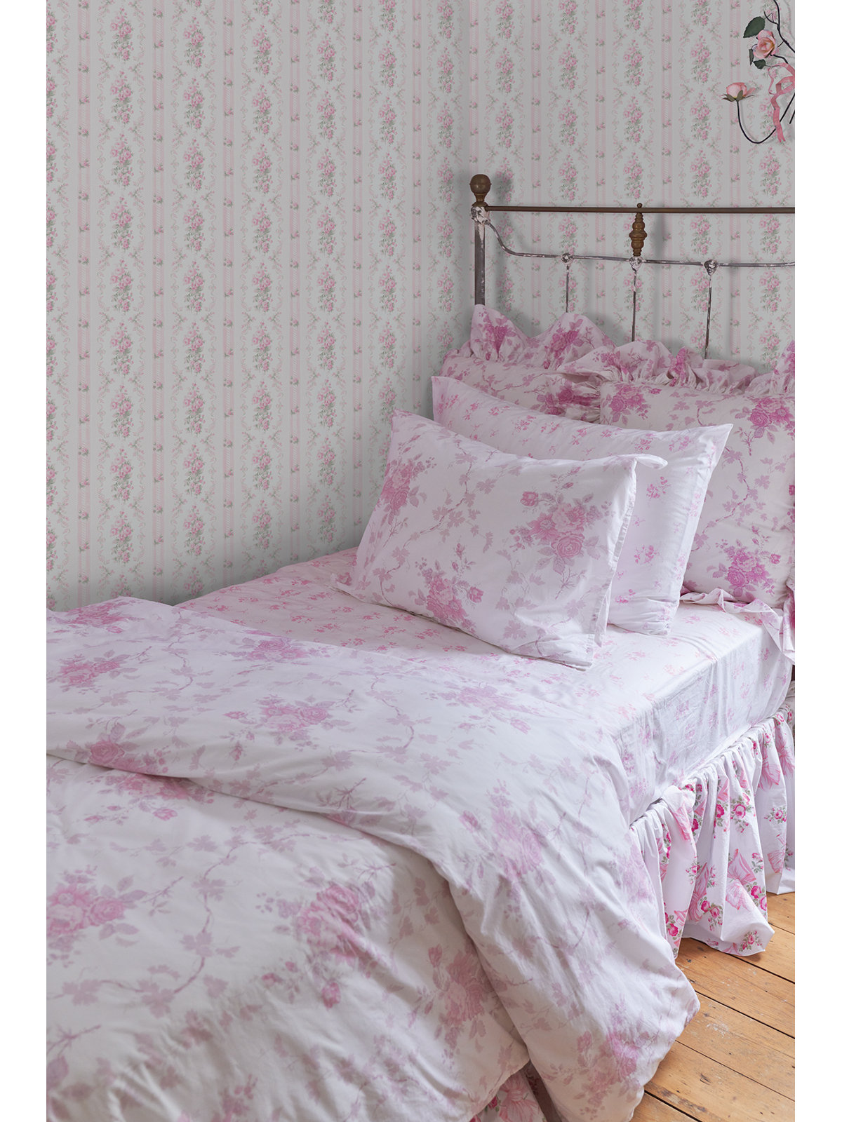 LoveShackFancy Dreamy Days Wallpaper Double Roll, Pink, 20.5" W x 396" L, Non-Pasted