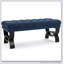Repose-pieds classique avec rangement caché et design élégant, parfait pour les salons et les chambres