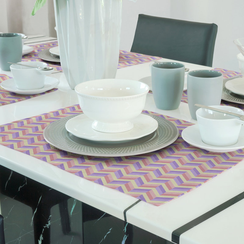 Napperon en coton 18 po chevrons, Rose / Mauve
