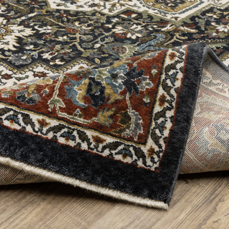 Sorusch Oriental Indoor Rug, Rectangle 6'7" x 9'9"