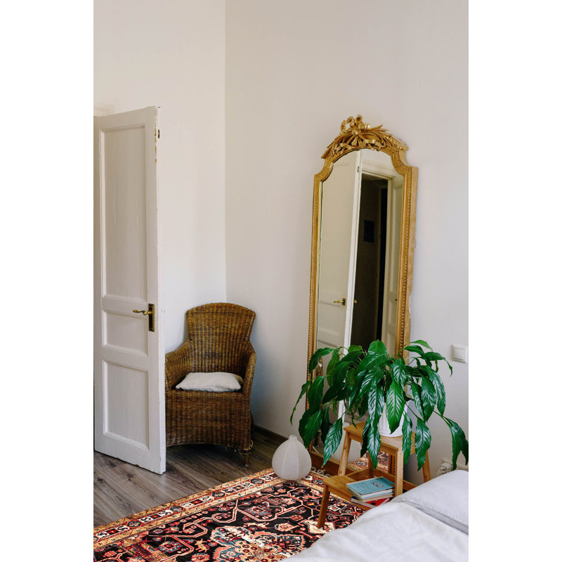 Anadol Black Rug 6'0" x 8'6"