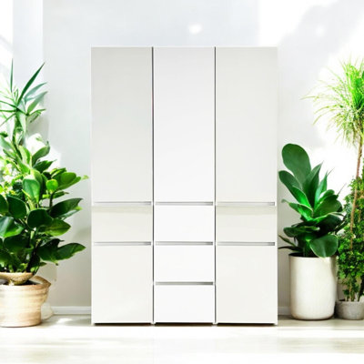 Modular Wood Closet System with Mirror