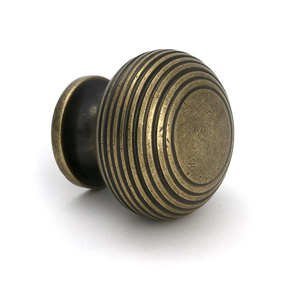 Beehive Cabinet Knob, 1.57" Knob Diameter, Satin Brass