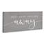 «Wash Your Worries Away» dans la salle de bain-105253572-105253569