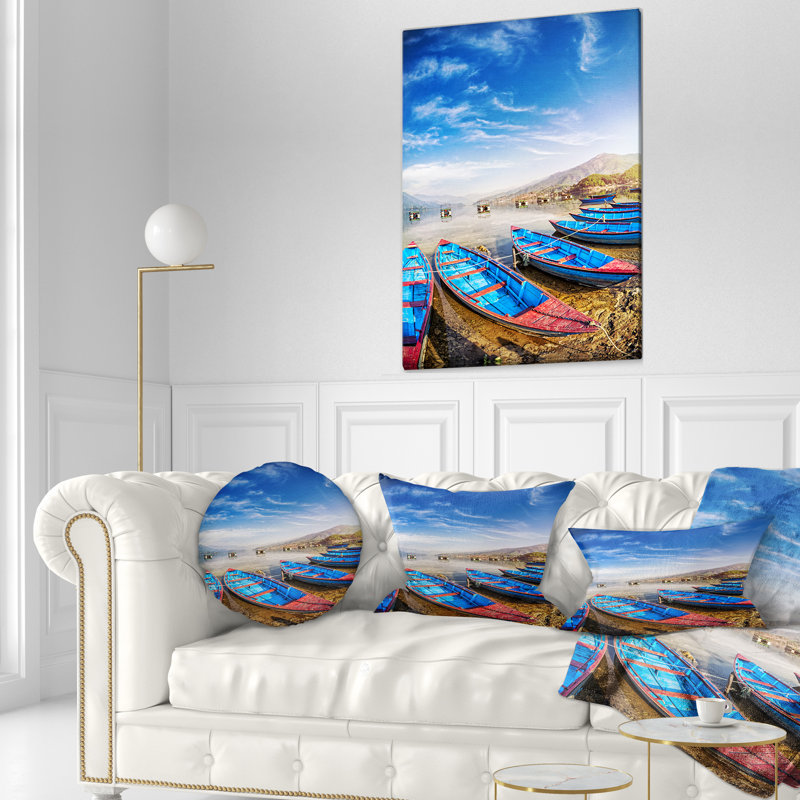 Coussin bleu avec bateaux bleu ciel