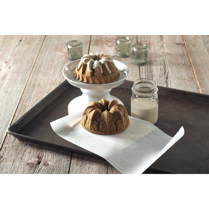 Nordic Ware Novelty Fluted Cake Pan