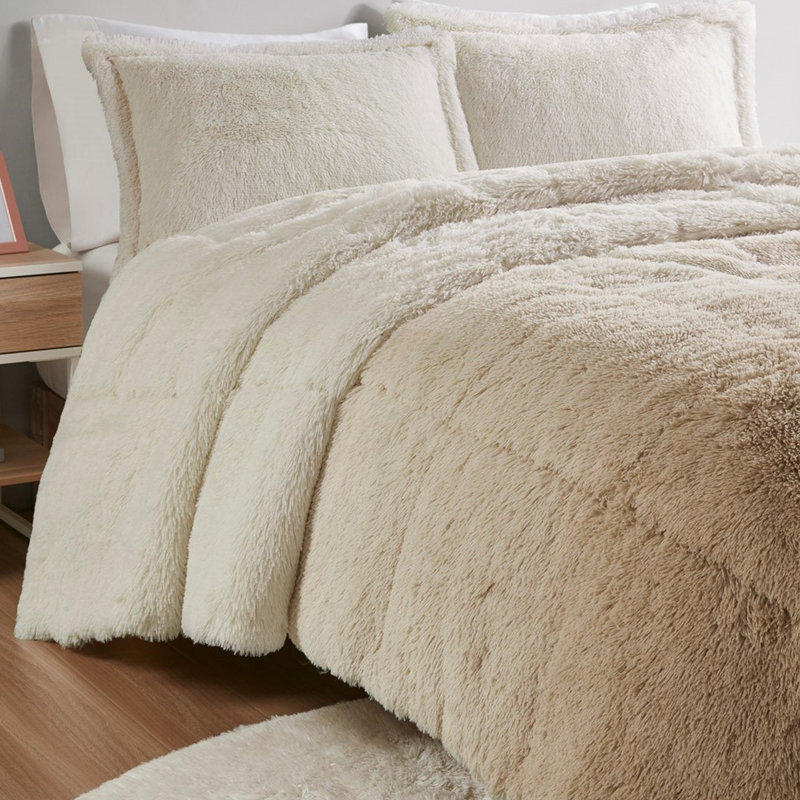 Édredon en fourrure poilue Cozy