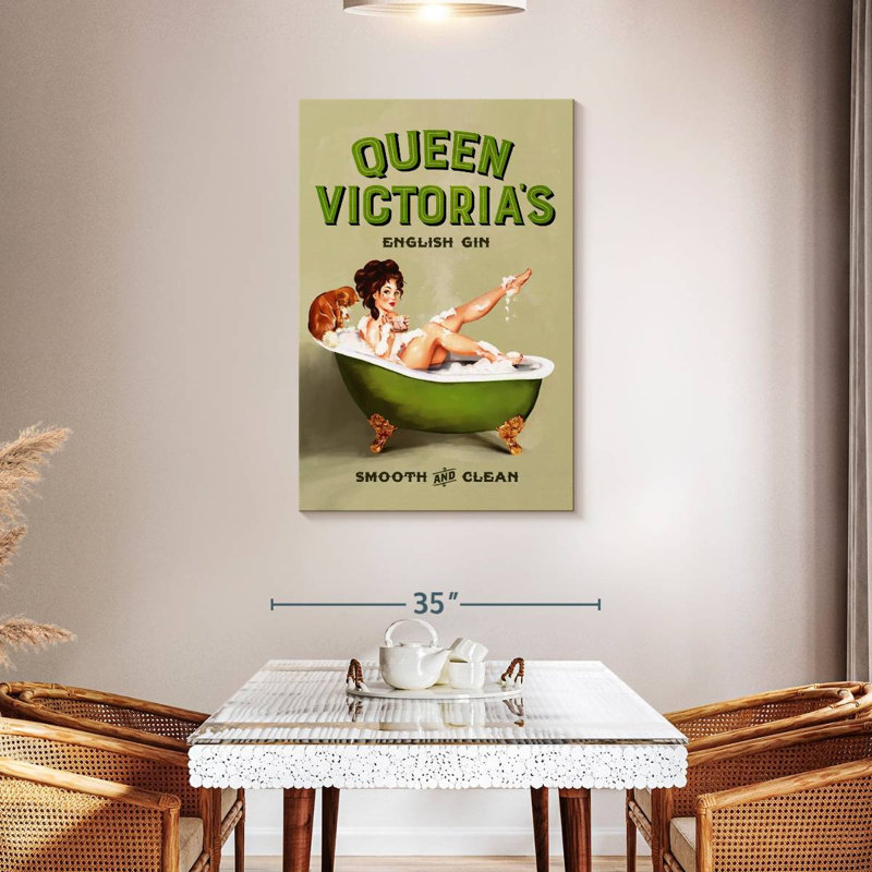 Tergel Queen Victoria Bath, 45" H x 30" W