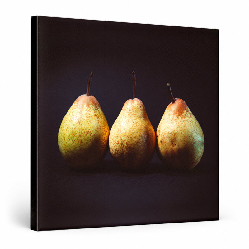 «Three Pears Still Life», art mural carré sur toile, L 32 po x H 32 po
