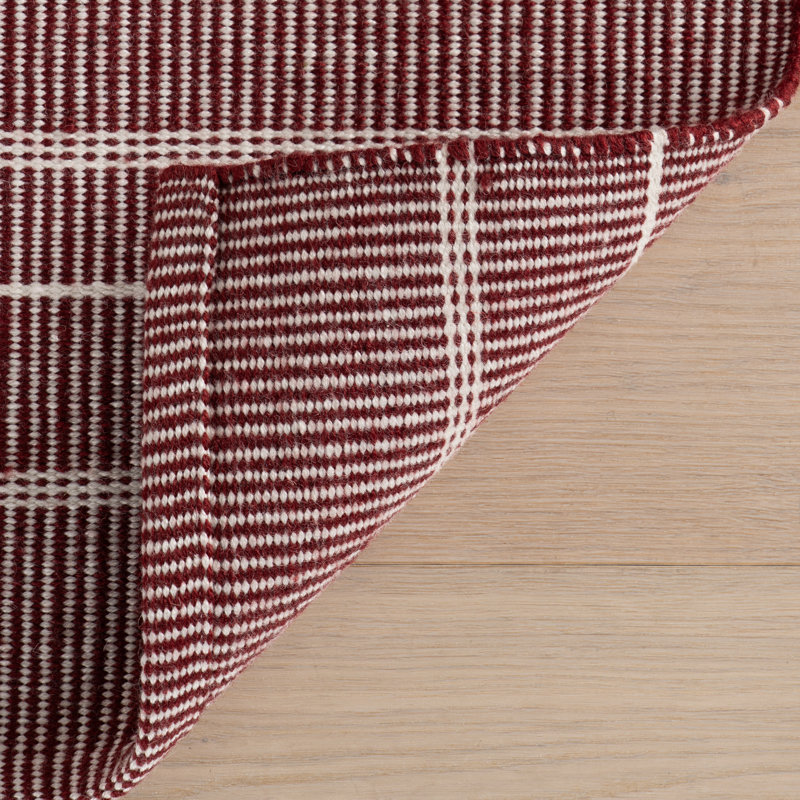 Samson Handwoven Indoor/Outdoor Rug, Red, Rectangle 7'6" x 9'6"