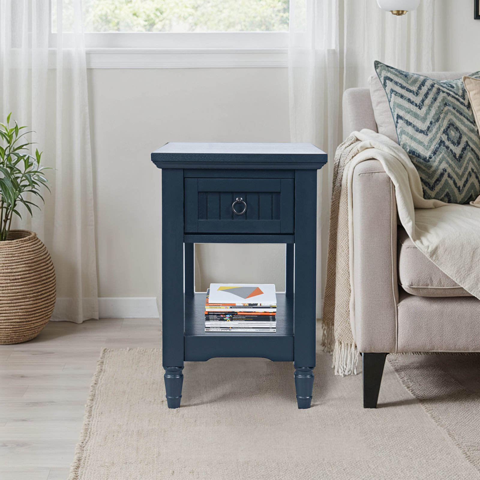 Alleya Chairside End Table, Navy