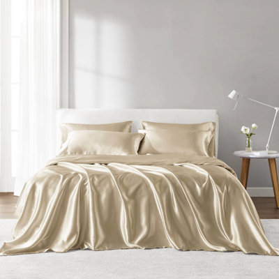 Satin Luxury Sheet For King - Wrinkle- Delight. Fits Up To 16" Mattresses. Comes With 1 Flat Sheet, Fitted 4 Pillowcases. Silky Smooth, Skin Loving. . Champagne Pampering. .