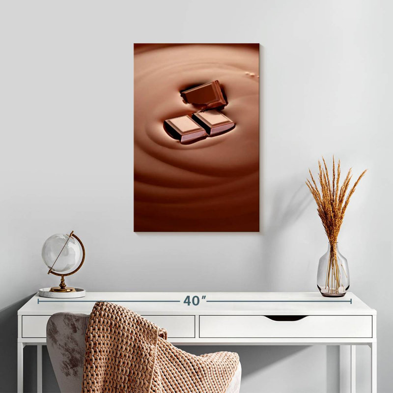 Chocolat fondant Yarlin, H 24 po x l 16 po