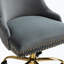 Chaise de travail soigneusement conçue
