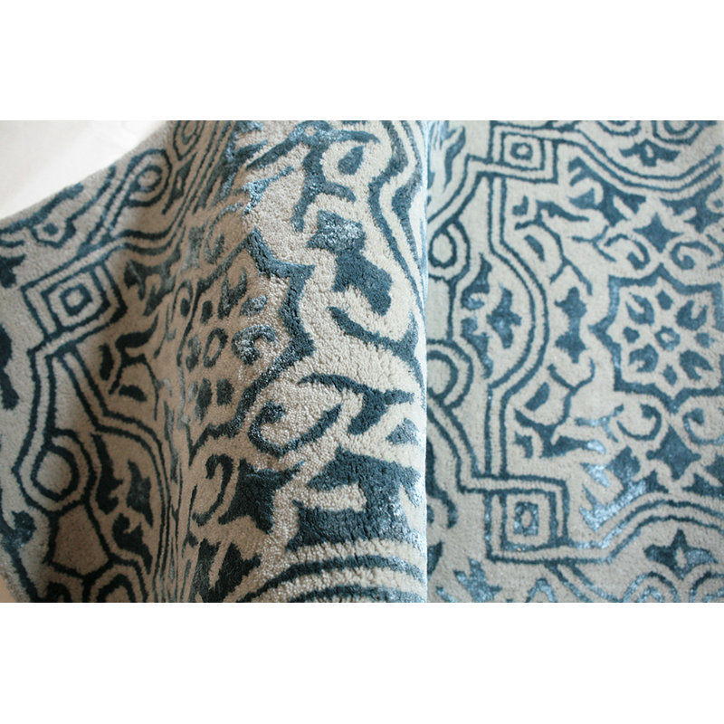 Hand-Made Porto Blue Accent Rug