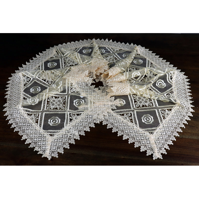 Oney Floral Table Runner, 36" x 16"