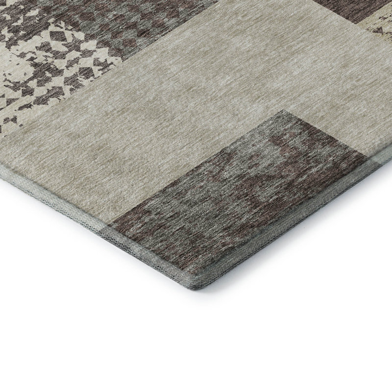 Tapis brun lavable à la machine de qualité supérieure Prisco, Rectangle 1 pi 8 po x 2 pi 6 po