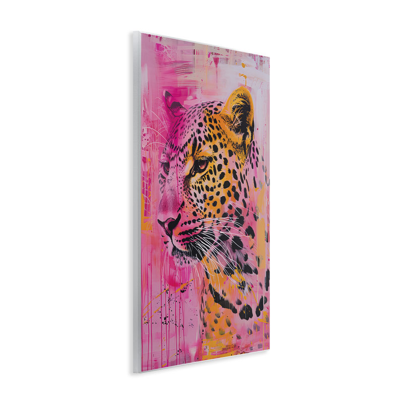 Plaque murale vibrante de guépard mauve et orange, design par LSR Design Studio, H 19 po x l 13 po