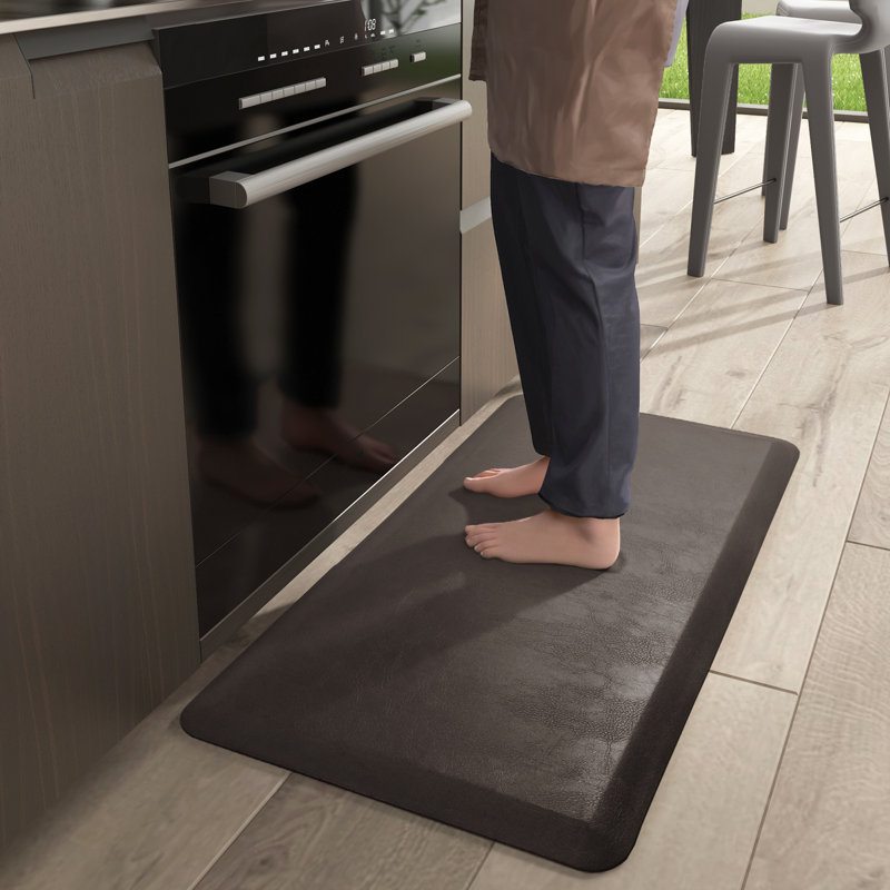 Tapis anti-fatigue Jahzlynn, Rectangle 1 pi 8 po x 3 pi 3 po, Brun