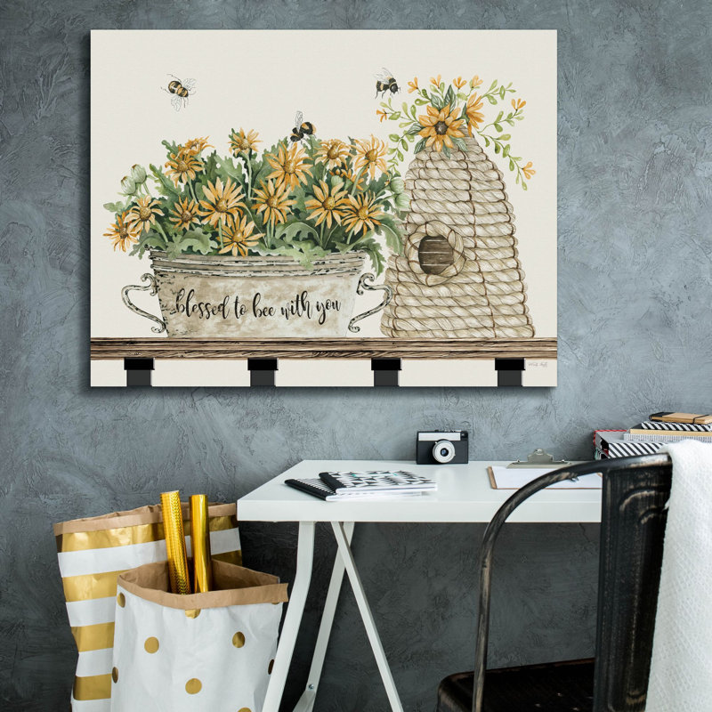 «Blessed to Be With You Bee Hive» par Cindy Jacobs, estampe numérique sur toile, H 26 po x l 34 po x P 1,5 po