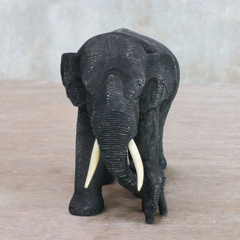 Animals Figurines & Sculptures