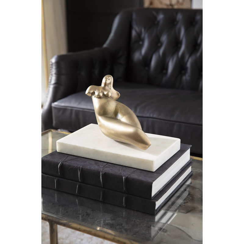 Sculpture Regina Andrew Rhea