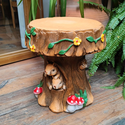 Chaise de jardin 12,6 pouces en résine d'écureuil, chaise décorative intérieure et extérieure unique pour la cour, le patio et la maison