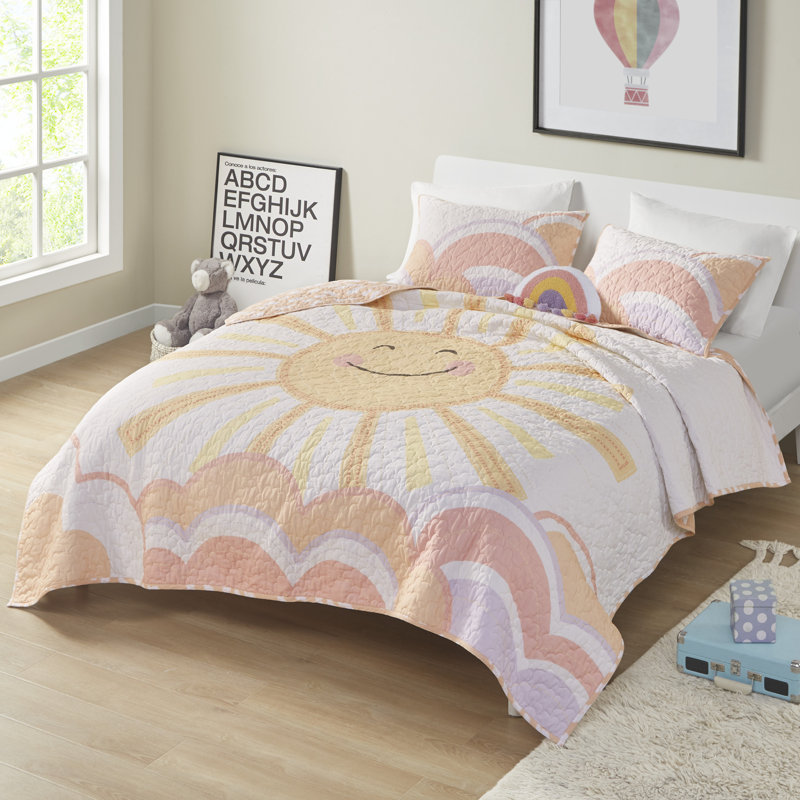 Full/Queen Reversible Cotton Quilt Set with Sunshine and Cloud Print
