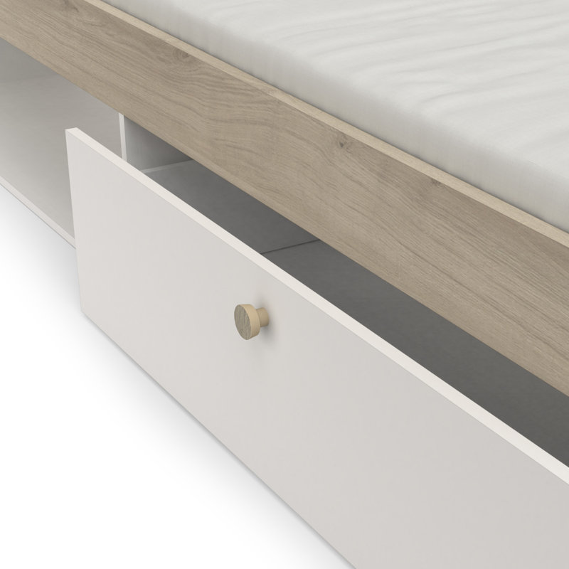 Teighlor Bed