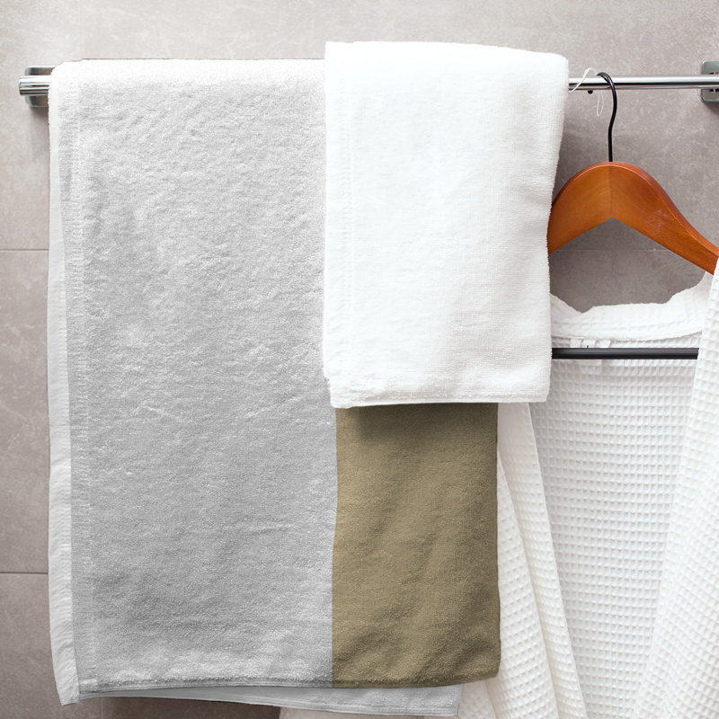 Microfiber Bath Towel, New Orleans Football White / Gold