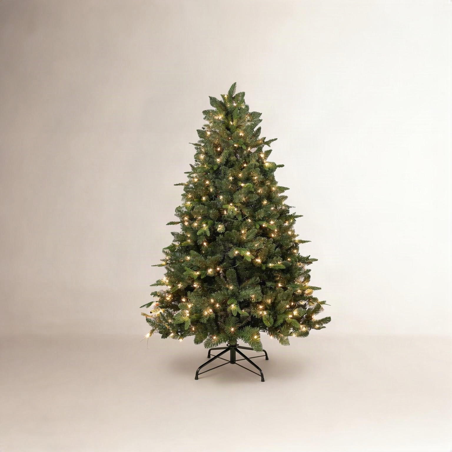 Frosted 7.5' Pre-Lit Fir Christmas Tree, 6.5'