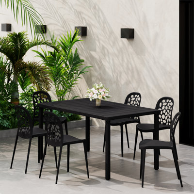 6-Person Outdoor Rectangular Dining Set