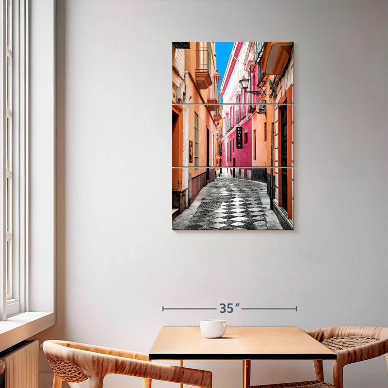 Rue piétonne colorée Sirci à Séville I, H 57 po x l 36 po