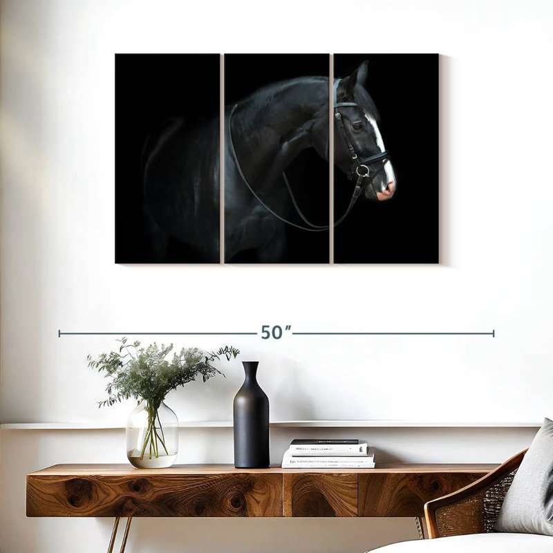 Brampt Thoroughbred Trakehner Horse, 24" H x 38" W