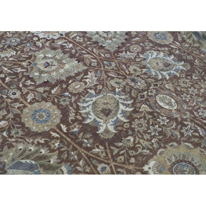 Signature Wool Oriental Area Rug