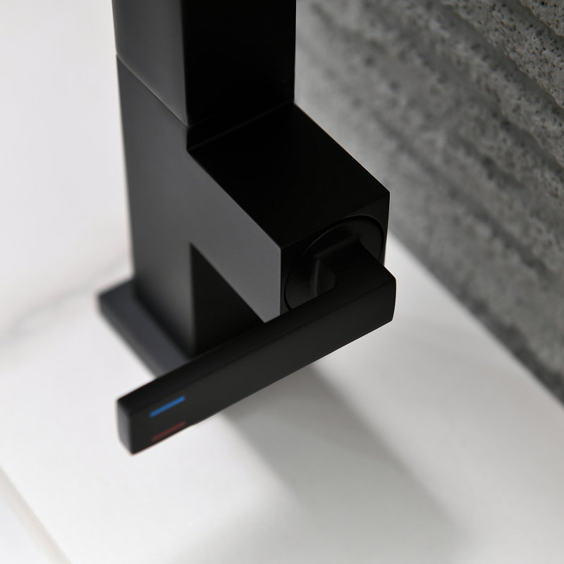Single Hole Bathroom Sink Fauct, Matte Black, Drain Assembly Not Included