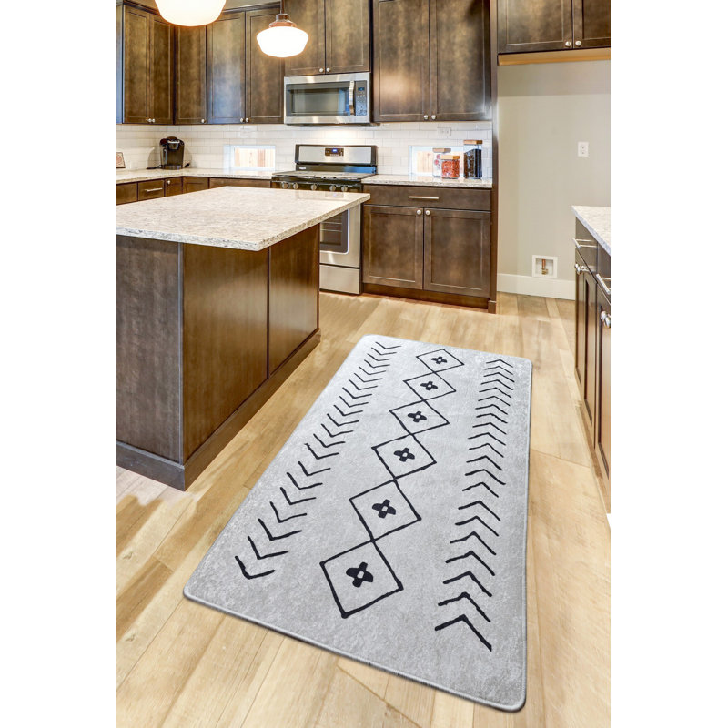 Premium Hall Carpet, 2.6 x 9.8 ft, 100% Polyester, 0.2 in Pile Height | Antibacterial, Non-Slip Underside, Machine Washable | Durable & Easy Care, Ideal for Entryways & Living Rooms, Elegant Design