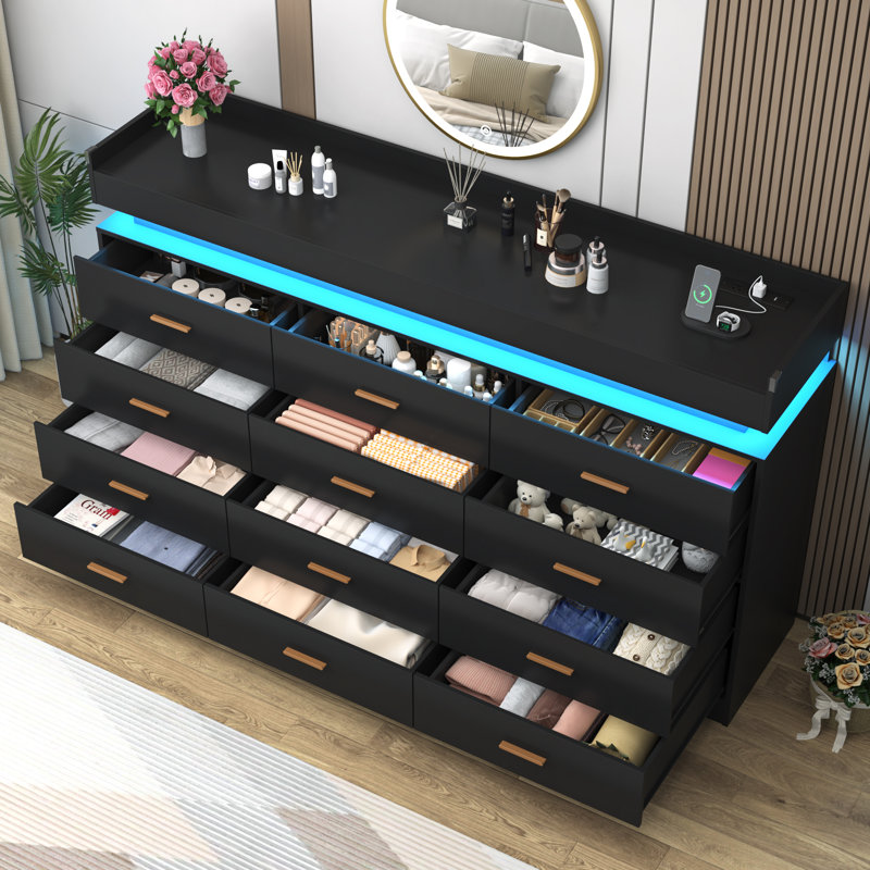 Commode 12 tiroirs l 70,08 po avec station de charge et bande lumineuse DEL, Noir